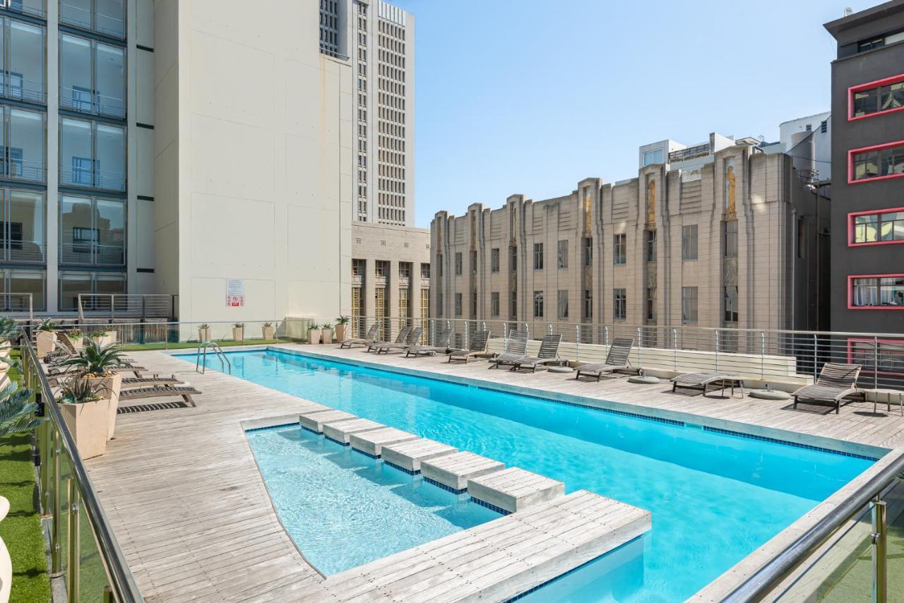 Beautiful With Pool, Parking And King Bed In Historic Centre